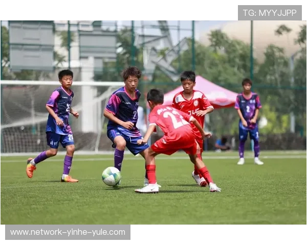 重庆超级联赛激战连连本轮战报综述强队争锋黑马崛起精彩不断全景 重庆超级联赛激战连连本轮战报综述强队争锋黑马崛起精彩不断全景